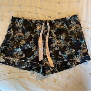 Botanical print satin sleep shorts size L